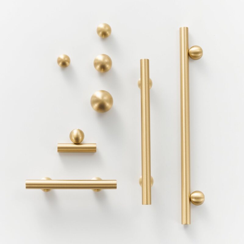 TANGENT Poignées en laiton massif