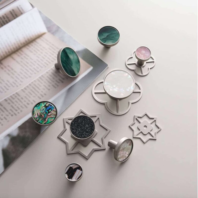 TESTA Solid Brass Acrylic & Shell Knobs 2 TESTA Solid Brass Acrylic & Shell Knobs