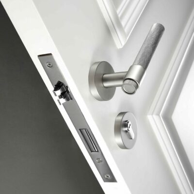 tollo-satin-nickel-brass-lever-door-handle-lock-set-156214