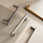 Manija TOMA de latón macizo