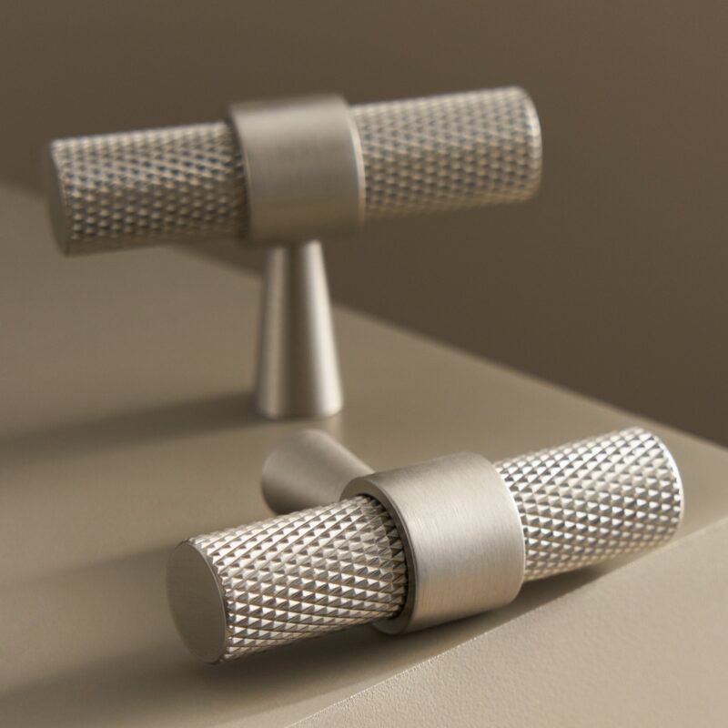 VENTO Solid Brass T-Bars