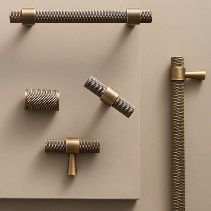 VENTO Solid Brass T-Bars