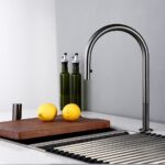 Grifo monomando giratorio para cocina VERTICULAR