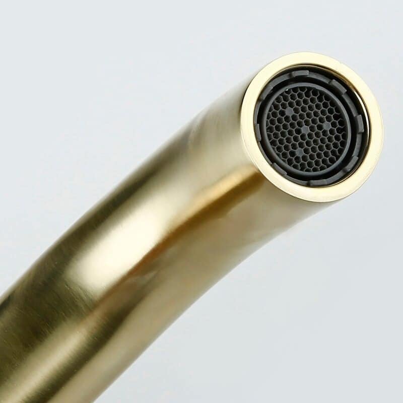 VIRTA Robinet mitigeur de lavabo mural