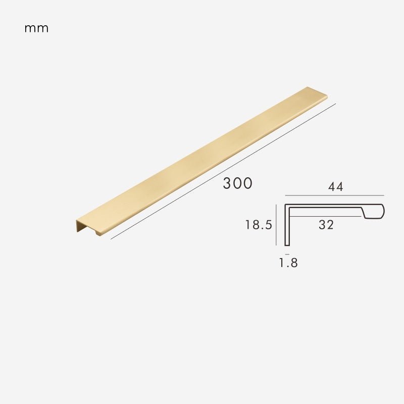 VYRA Solid Brass Edge Pulls