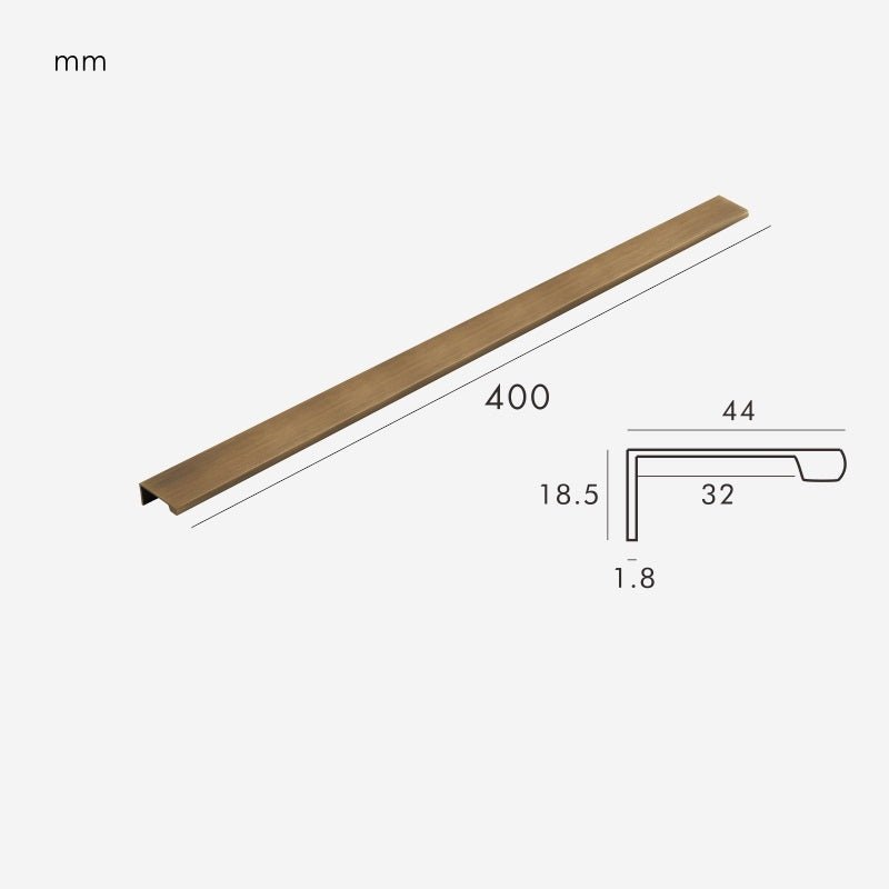 VYRA Solid Brass Edge Pulls