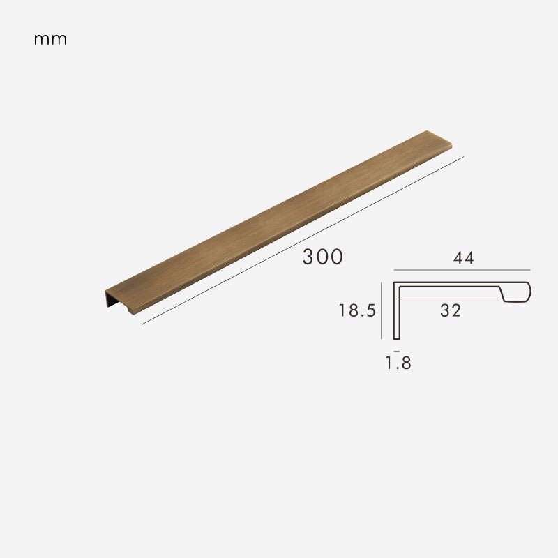 VYRA Solid Brass Edge Pulls